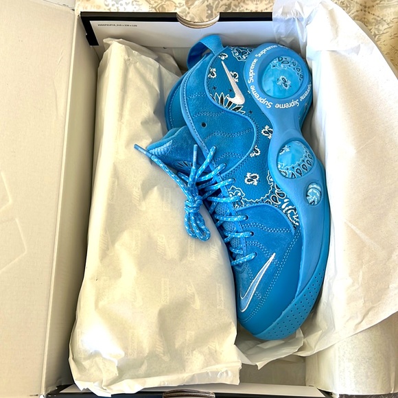 Supreme x Nike Air Zoom Flight 95sp. - Picture 2 of 10